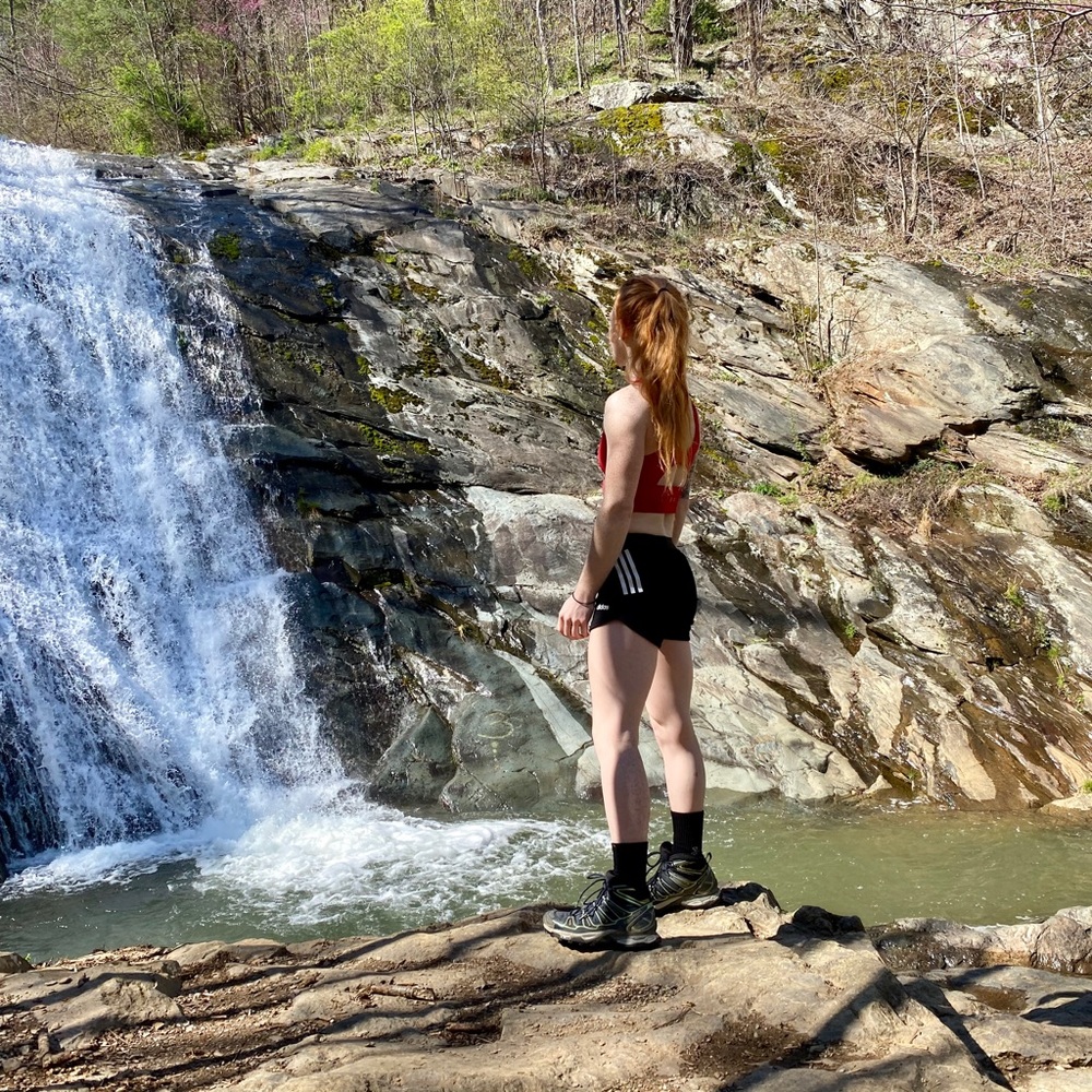 Meet your Posher, Mia